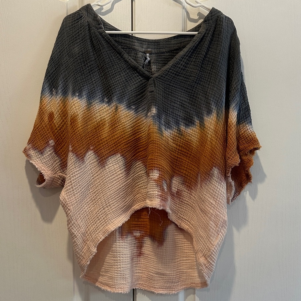 Women's Tie-Dye Gauze V-Neck Top in Charcoal, Rust & Blush Medium